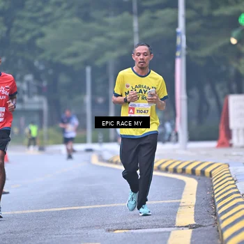 Runner Photo 7031482