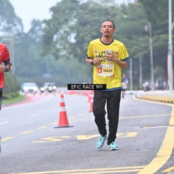 Runner Photo 7031496