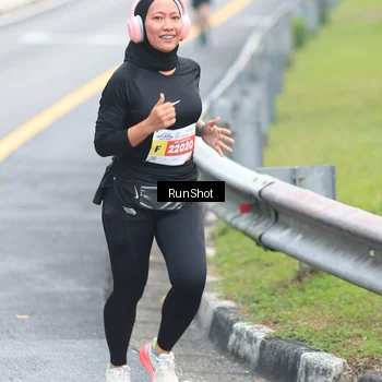 Runner Photo 7031545