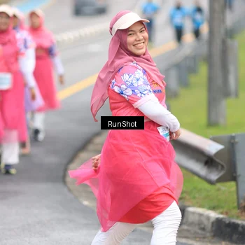 Runner Photo 7031553