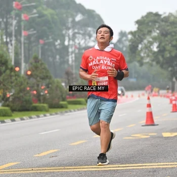 Runner Photo 7031597