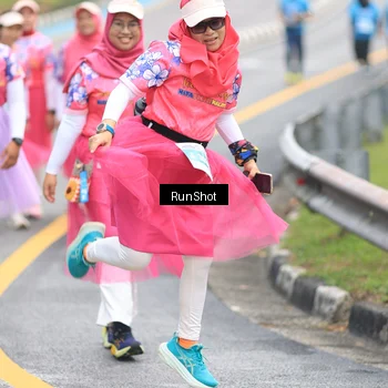 Runner Photo 7031607