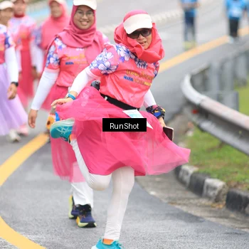 Runner Photo 7031611