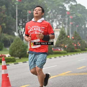 Runner Photo 7031614