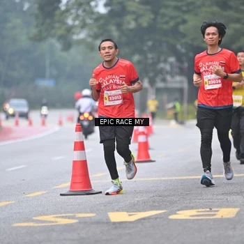 Runner Photo 7031615