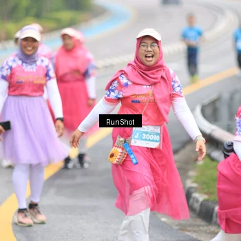 Runner Photo 7031626