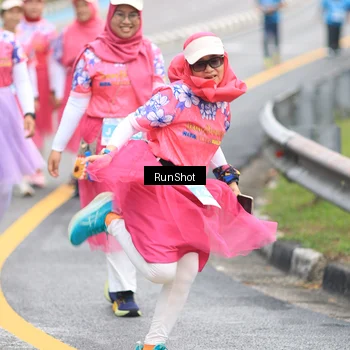 Runner Photo 7031630