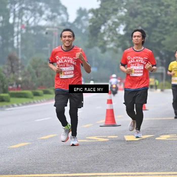 Runner Photo 7031637