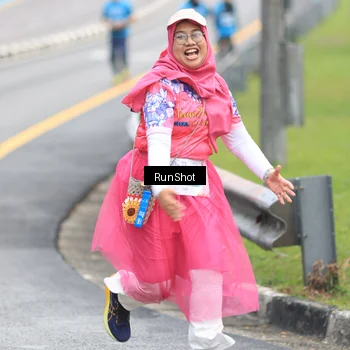 Runner Photo 7031646