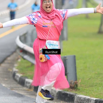 Runner Photo 7031655