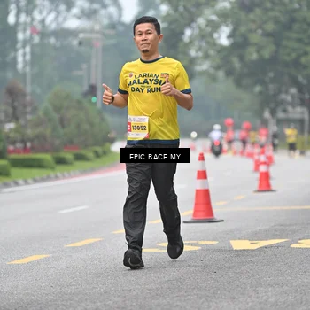 Runner Photo 7031657