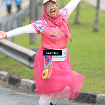 Runner Photo 7031664