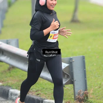 Runner Photo 7031678
