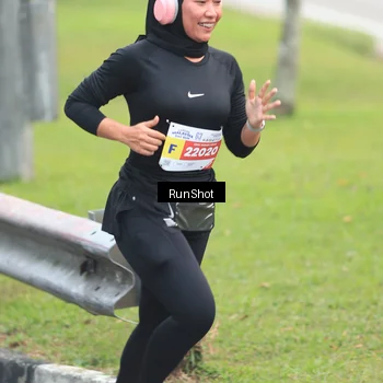Runner Photo 7031690