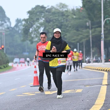 Runner Photo 7031706