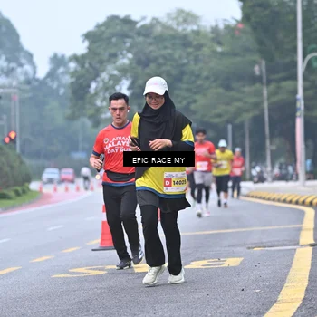 Runner Photo 7031708
