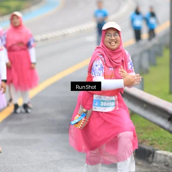Runner Photo 7031717