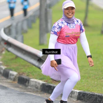 Runner Photo 7031718