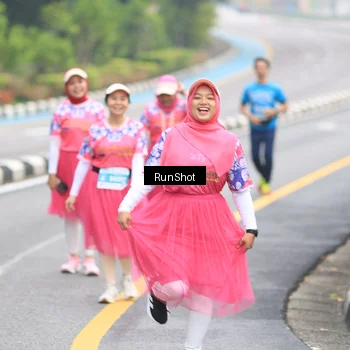 Runner Photo 7031739