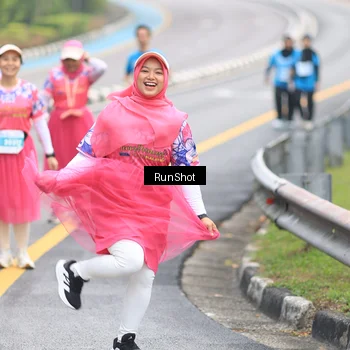 Runner Photo 7031748