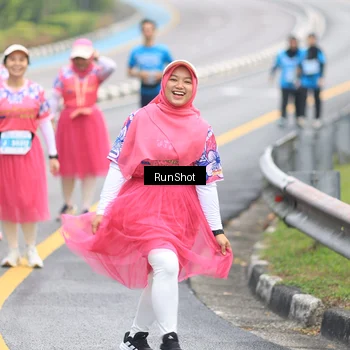 Runner Photo 7031750
