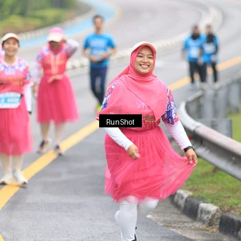 Runner Photo 7031759