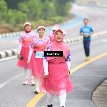 Runner Photo 7031763