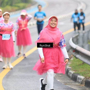Runner Photo 7031766