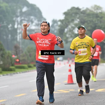 Runner Photo 7031798