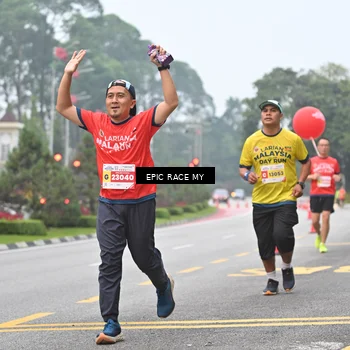 Runner Photo 7031799