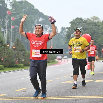 Runner Photo 7031808