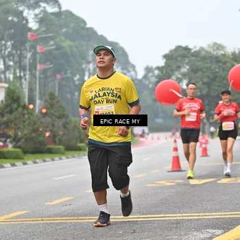 Runner Photo 7031816