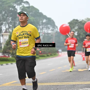Runner Photo 7031828