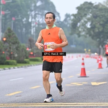 Runner Photo 7031870
