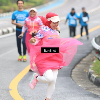 Runner Photo 7031871