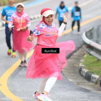 Runner Photo 7031874