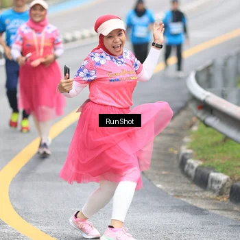 Runner Photo 7031889