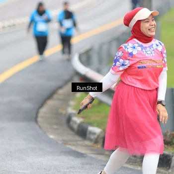 Runner Photo 7031898