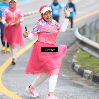 Runner Photo 7031901