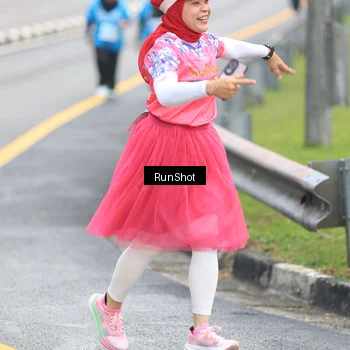 Runner Photo 7031902
