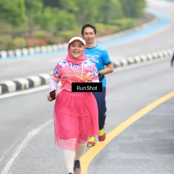 Runner Photo 7031905