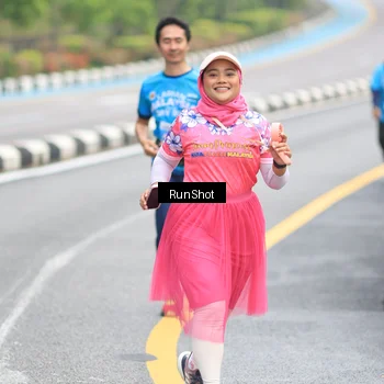 Runner Photo 7031924