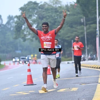 Runner Photo 7031935