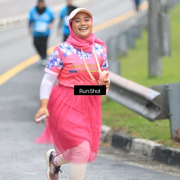 Runner Photo 7031936