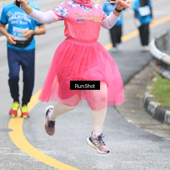 Runner Photo 7031938