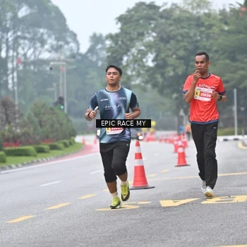 Runner Photo 7031955