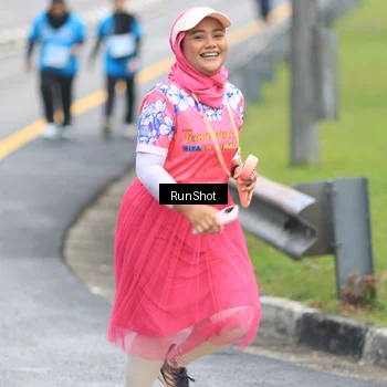 Runner Photo 7031957