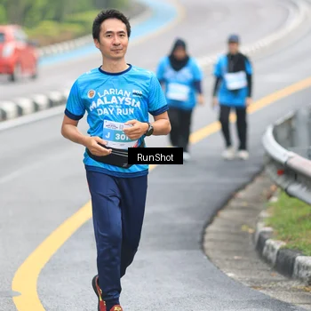 Runner Photo 7031963