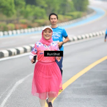 Runner Photo 7031968