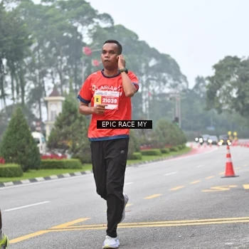 Runner Photo 7031970